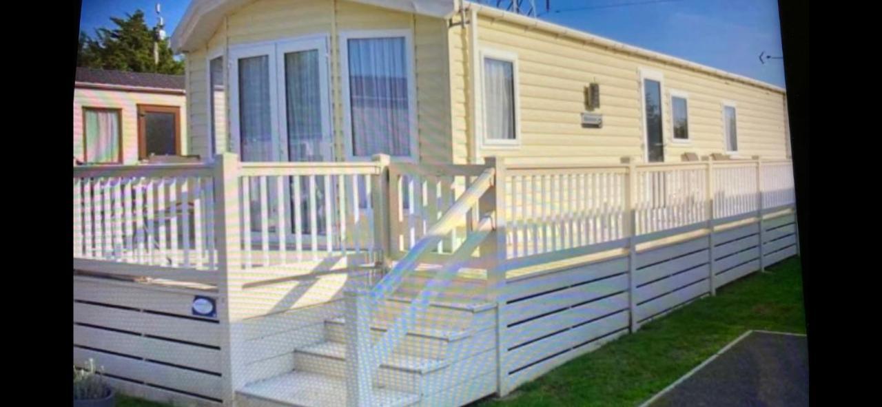 Birchington Vale Entire Holiday Home Westgate-on-Sea エクステリア 写真